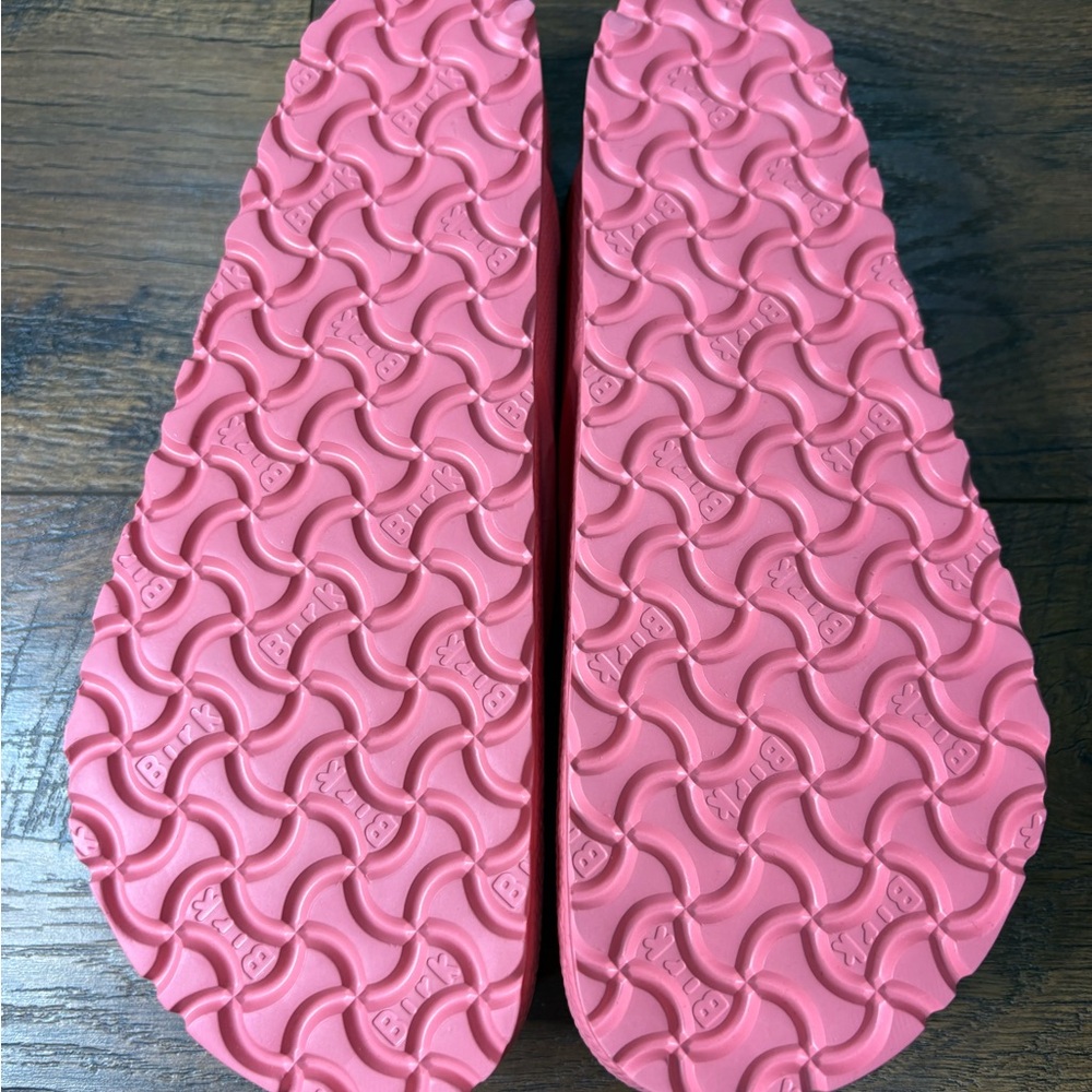 Birkenstock Honolulu Vibrant Pink Slides sandals size 39 new - Picture 3 of 3